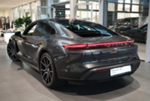 Taycan 476 ch avec batterie performance plus 2022 occasion 59000 Lille