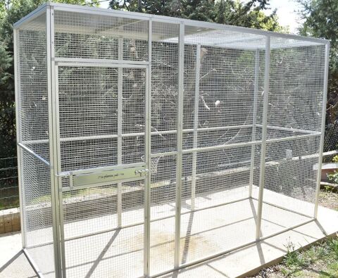 R&eacute;cup&egrave;re tout oiseau et mat&eacute;riel 0 01350 Culoz