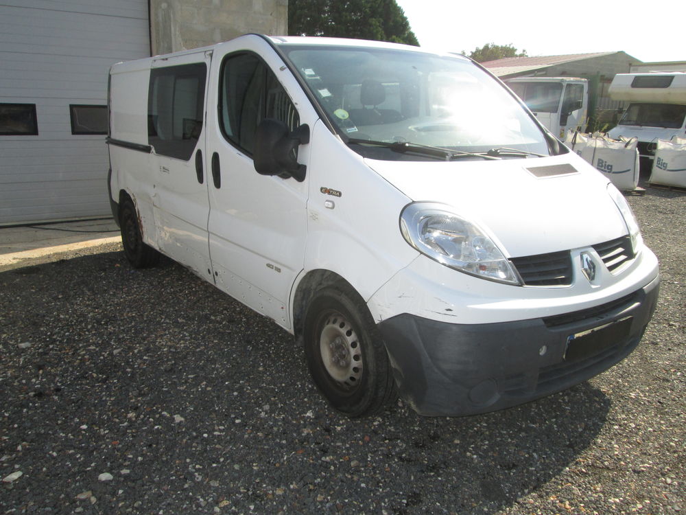 Trafic combi Trafic Combi L2 dCi 115 Life 2013 occasion 27750 La Couture-Boussey