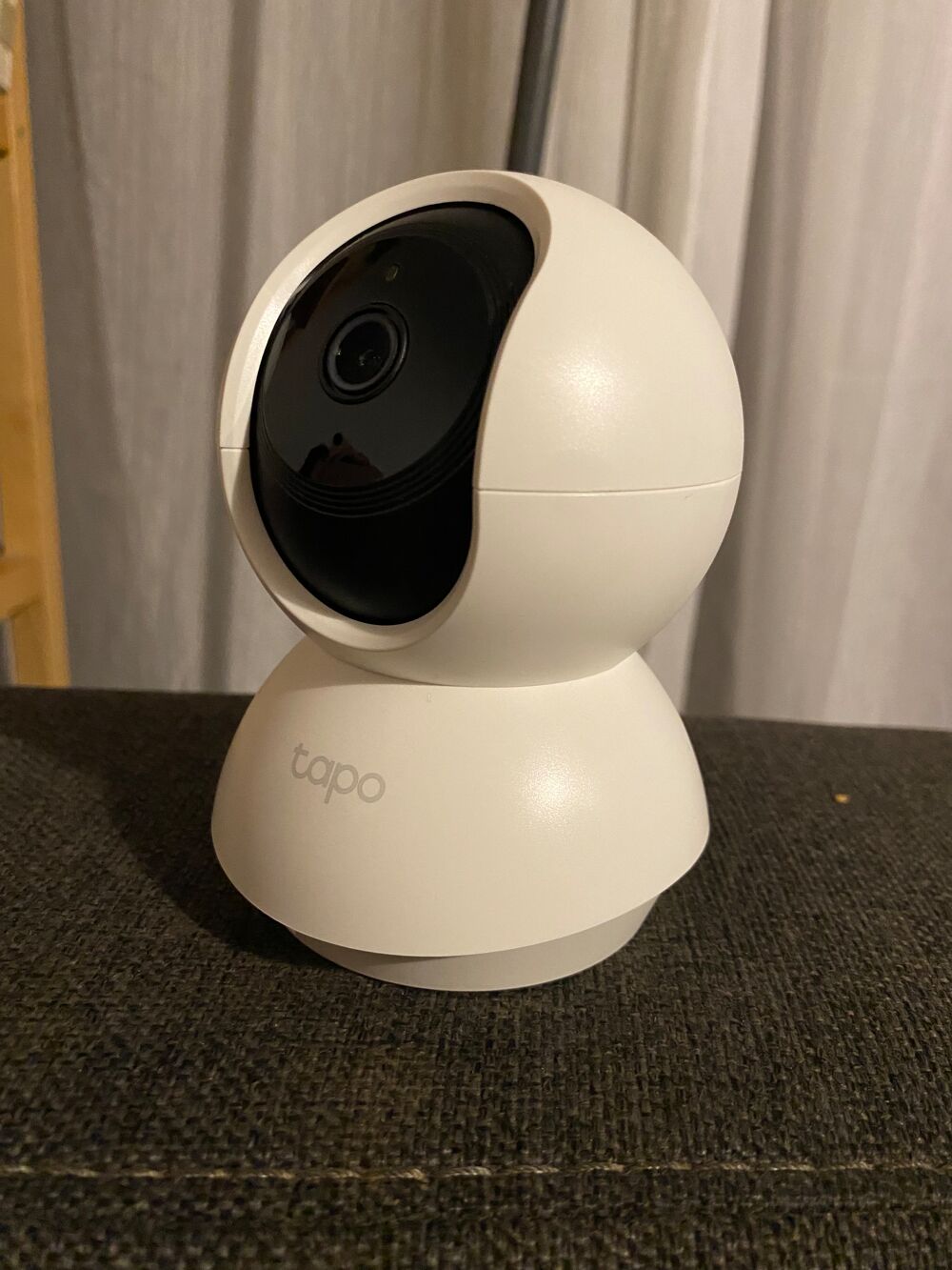 Cam&eacute;ra de vid&eacute;osurveillance TAPO C200 Photos/Video/TV