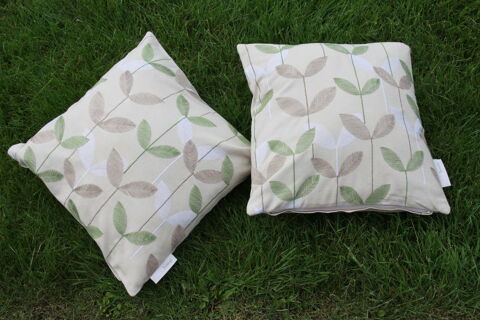 2 COUSSINS HELLINE NEUFS 40 X 40 20 Hallennes-lez-Haubourdin (59)