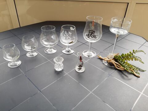 Verre Kir Royal + Gravé + divers... 5 Le Vernois (39)
