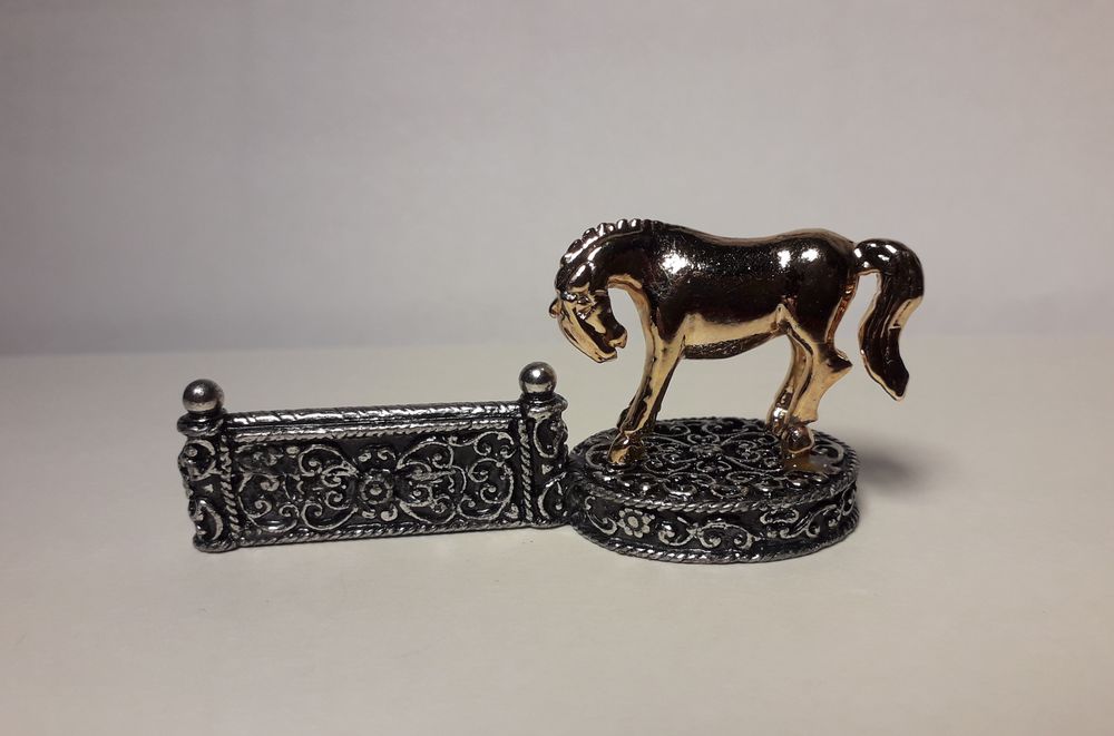 Coffret de 6 porte-couvert chevaux sur socle Décoration