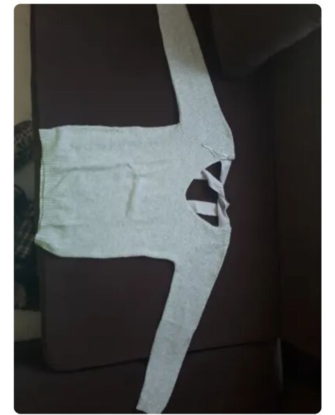 Pull argent Etam 10 Chelles (77)