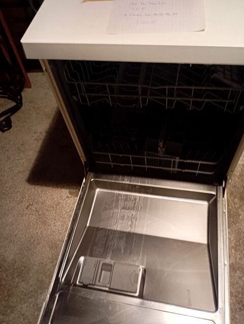 Vente 200 Montluel (01)