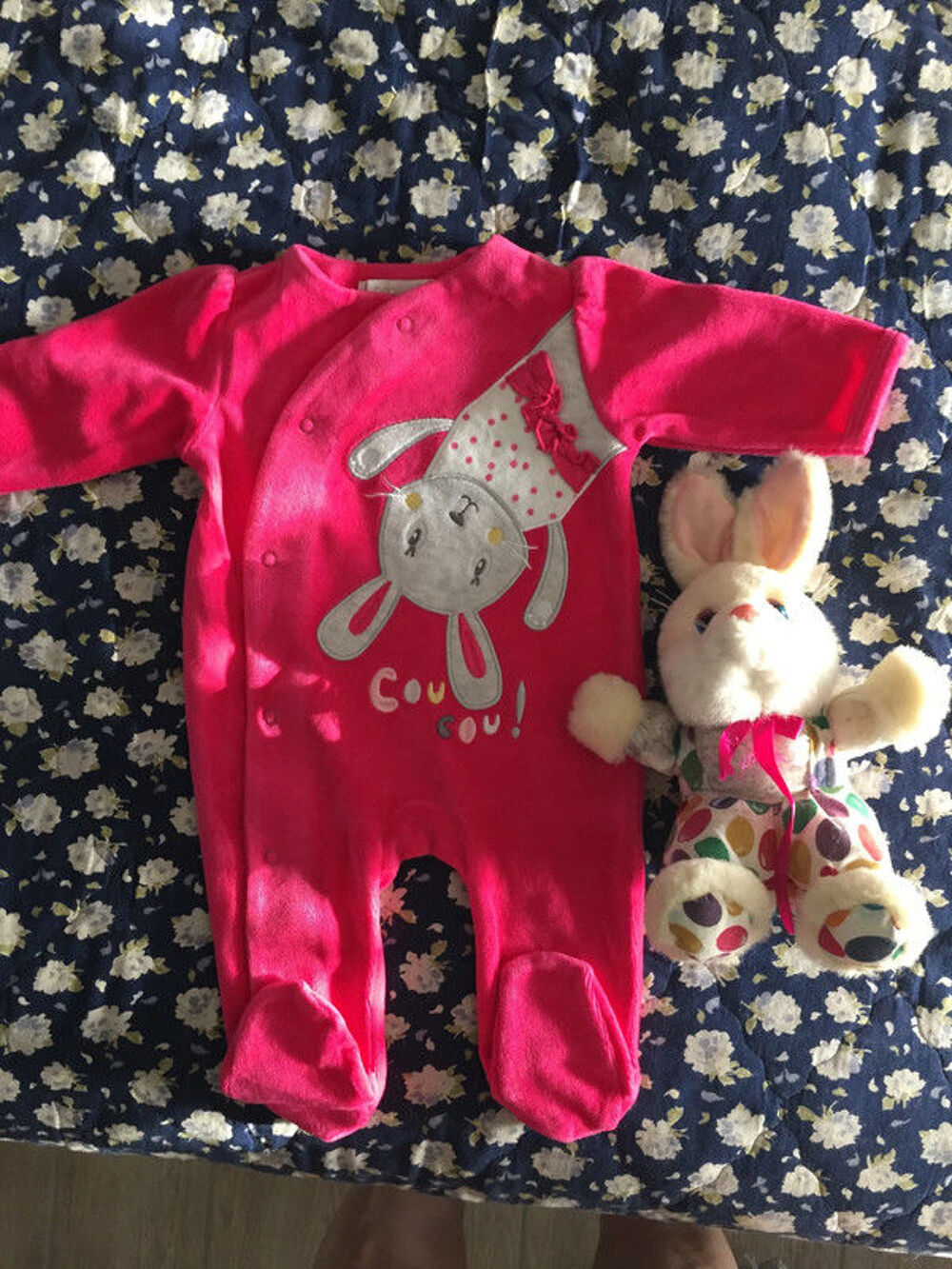 Adorable pyjama dort-bien en velours Neuf + Cadeau Puériculture