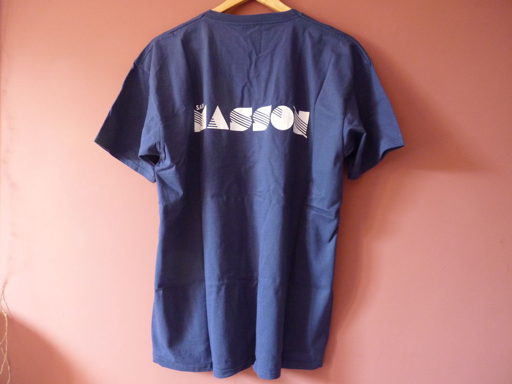 T-shirt homme Neuf XL manches courtes bleu marine neuf Vêtements