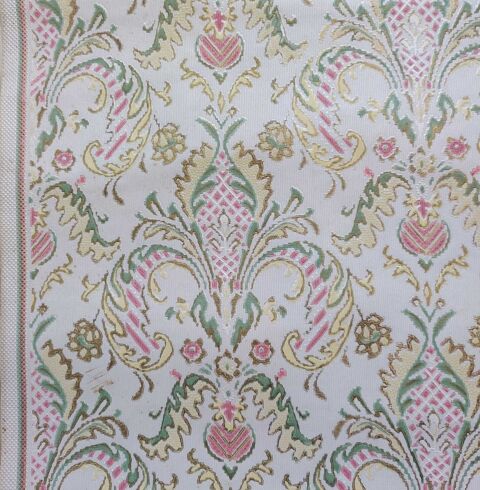 Papier peint assez épais fleurs vintage Dombasle-sur-Meurthe (54)