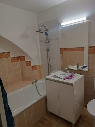  Appartement à louer 1 pièce 28 m² Metz