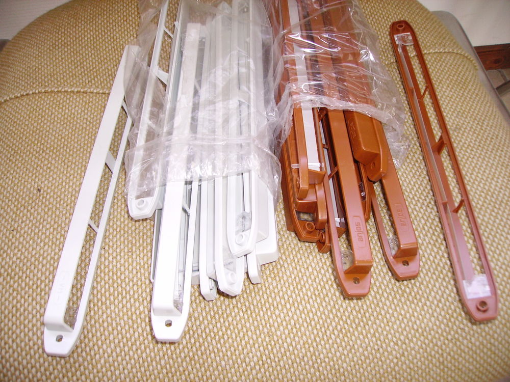 A&eacute;rateurs pvc blanc, gris, marron neufs Bricolage