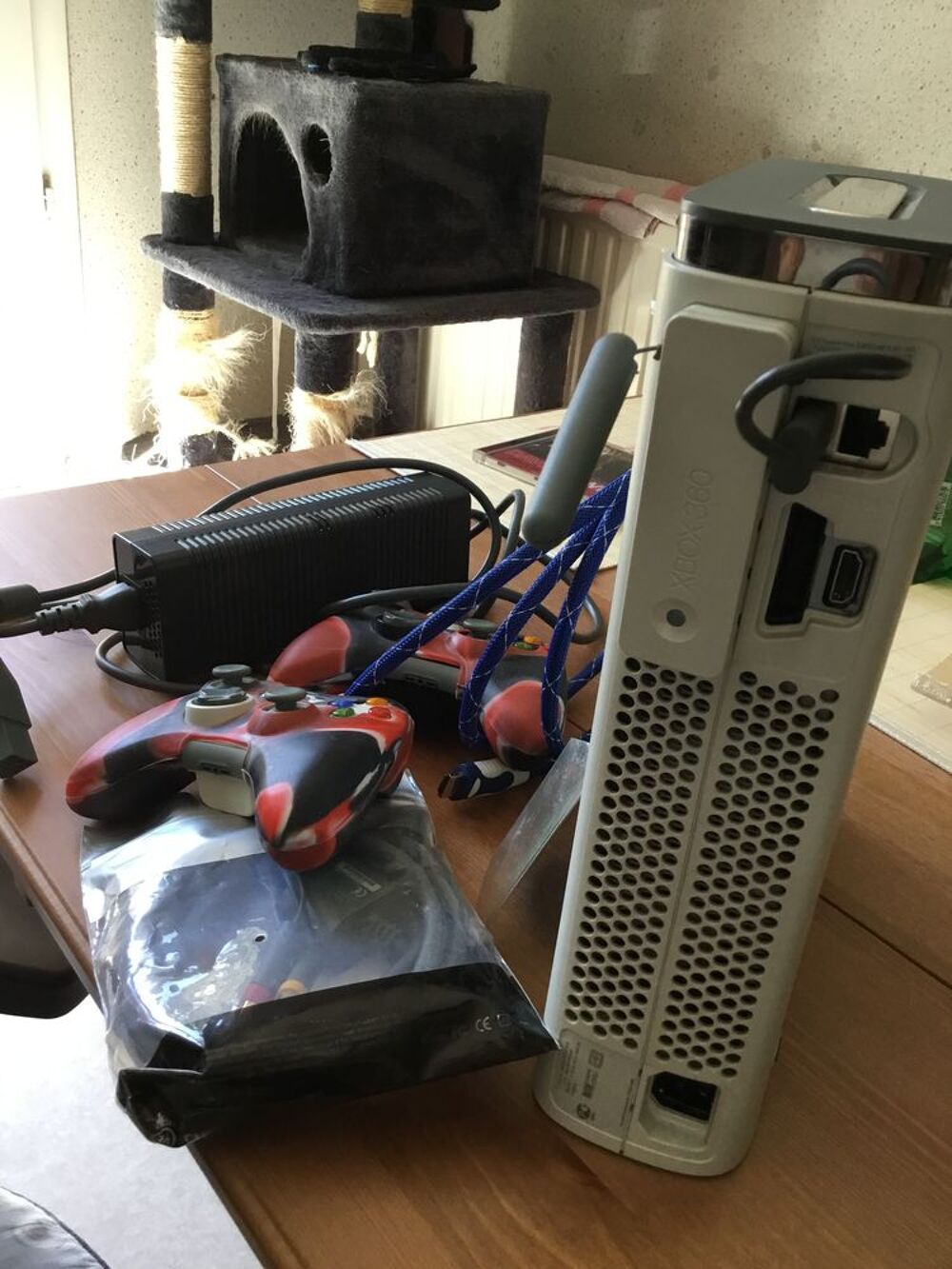 xbox 360 + 99 jeux Consoles et jeux vidéos