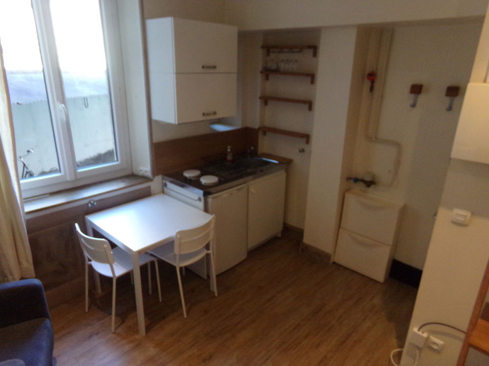 Location Appartement STUDIO MEUBLE MEZZ TOUT COMPRIS Grenoble