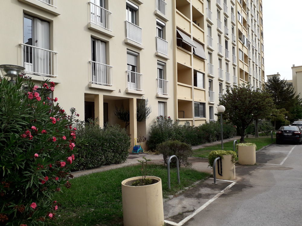Location Appartement T3 de 67 m² Toulon - Ste Catherine - Haut de st Jean du Var Toulon