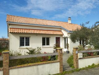  Maison à louer 5 pièces 112 m² Le landreau