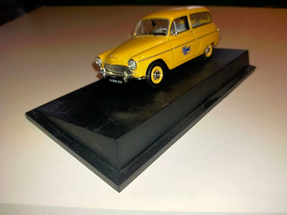 miniature la Poste Aronde P60 ranch 1962
Jeux / jouets