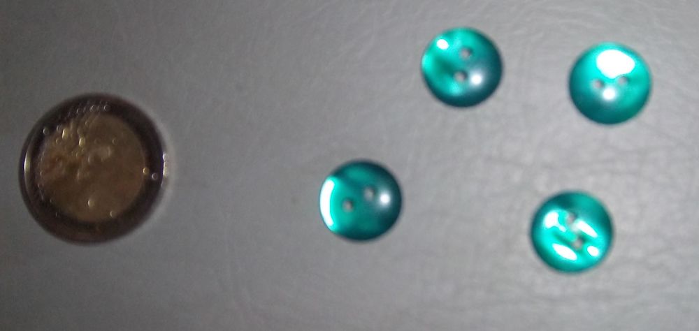 Lot de boutons anciens Vêtements
