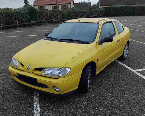 Renault megane M&eacute;gane 1.6ie RT
