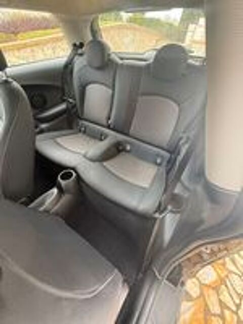 One D Hatch 3 Portes 95 ch 2019 occasion 54400 Cosnes-et-Romain