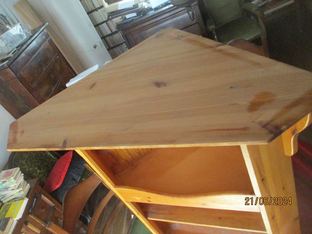 Meuble de coin en bois Meubles