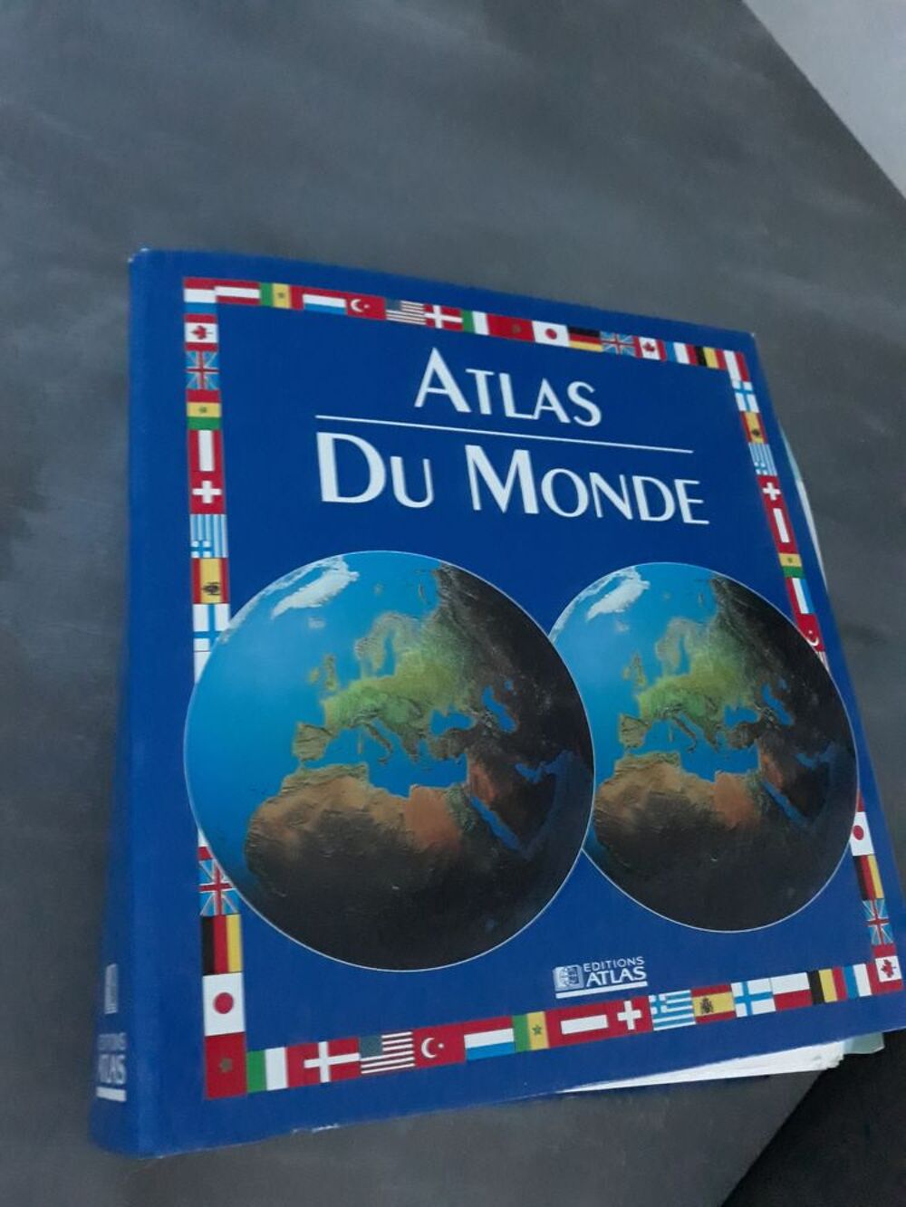 Classeur ATLAS DU MONDE Livres et BD