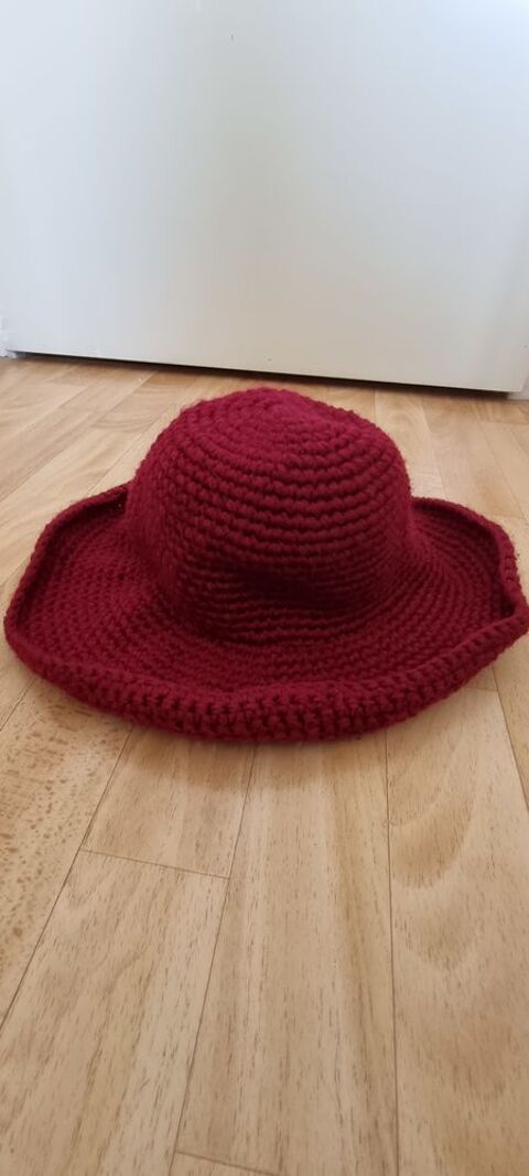 chapeau en laine zara 5 Moissy-Cramayel (77)