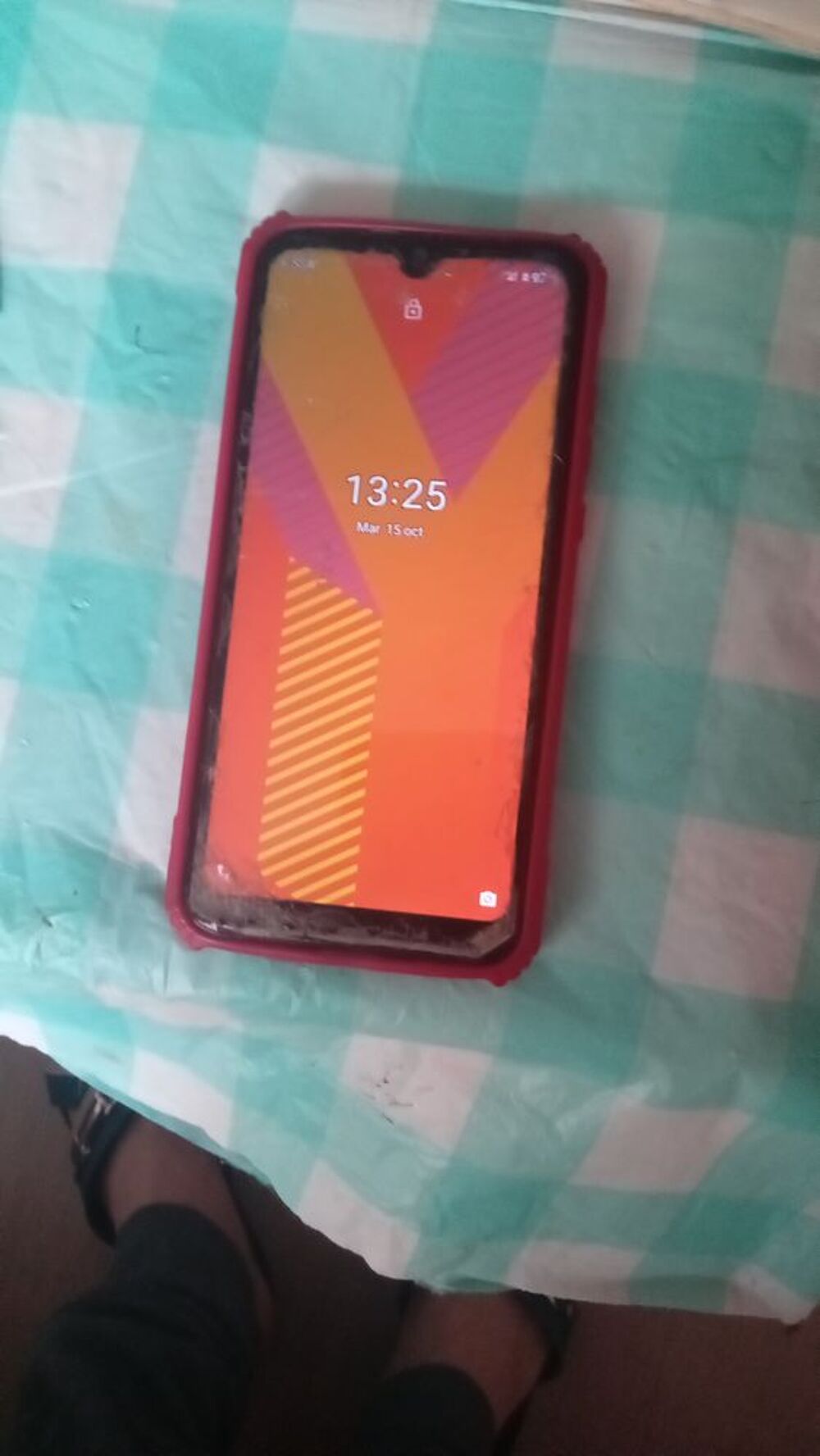 smarphone 6.1pouce Wiko Y62 Téléphones et tablettes