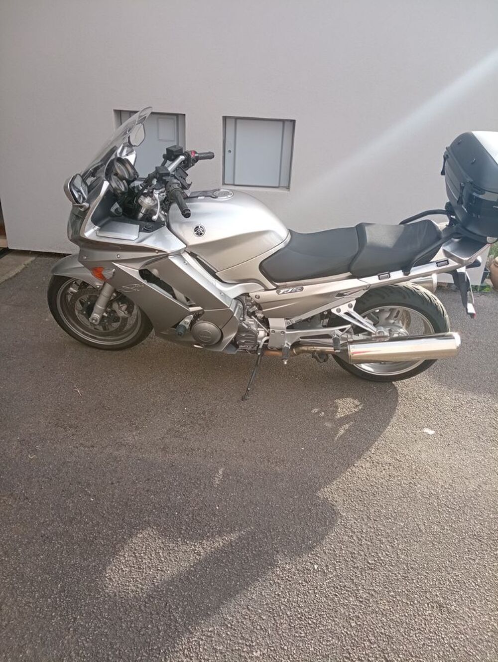 YAMAHA 2012 occasion 71000 M&acirc;con