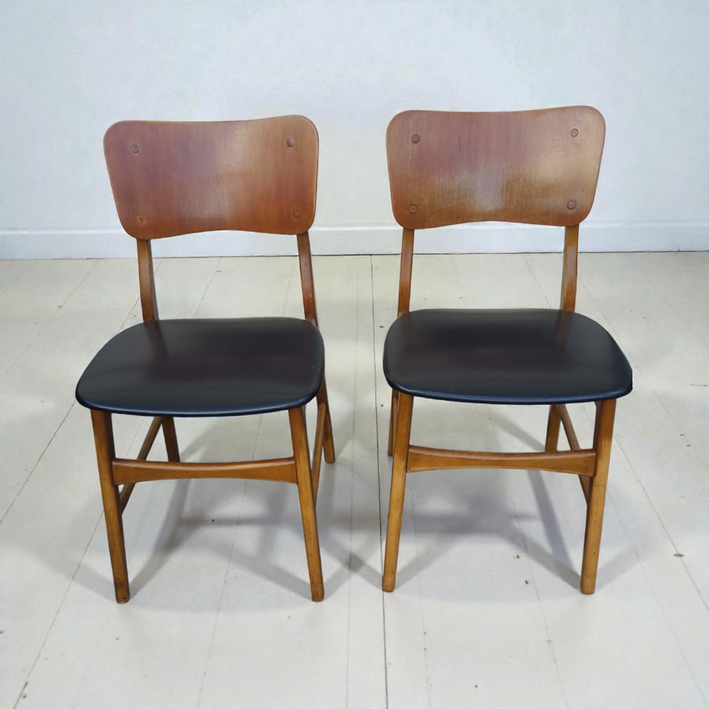 Chaise scandinave en teck par Kofod Larsen Meubles