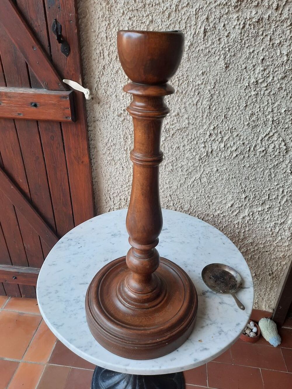Cendrier sur pied tourn&eacute; ch&ecirc;ne Décoration