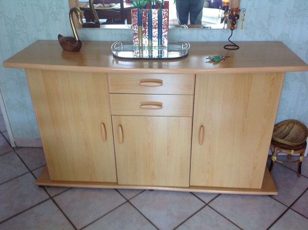 meuble bas +miroir Meubles