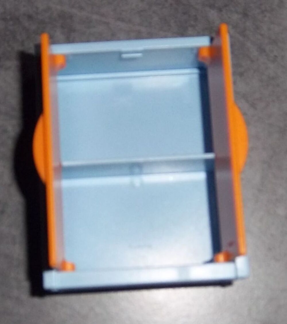 Armoire playmobil bleu/orange Jeux / jouets