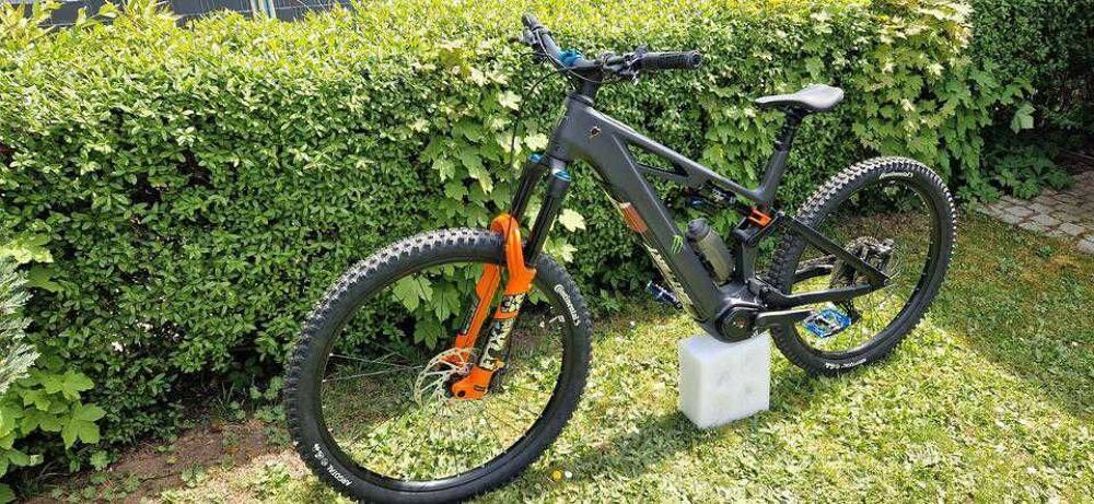 Cube ONE77 SLX 800 2026 XL €" Enduro &eacute;lectrique haut de gamme, quasi neuf ! Vélos