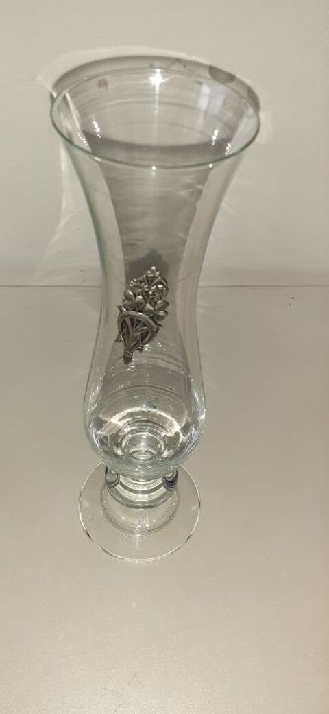 Vase neuf avec de l etain   40 Viry-Ch�tillon (91)