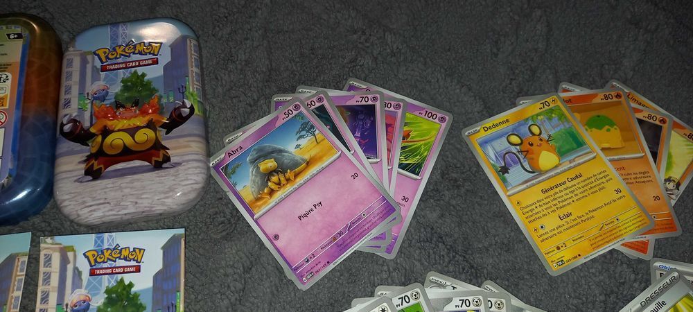 Mini tin illumis roitiflam pokemon 