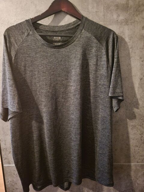 Tee-shirt homme sans manches 2xl occasion 4.5 Montbéliard (25)