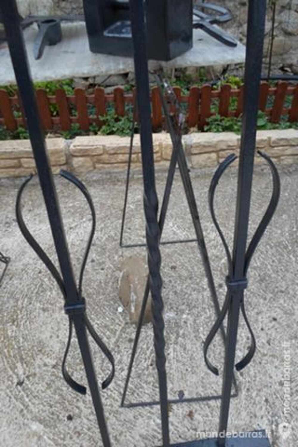 grille de securite defense a sceller Bricolage