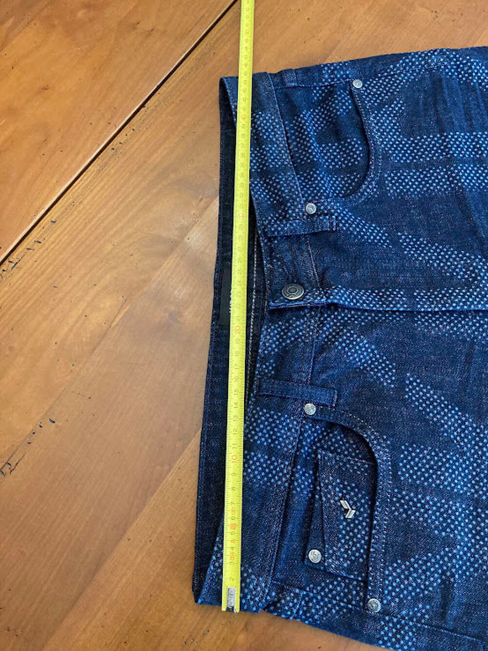 Pantalon bleu marine &agrave; motifs, Kaporal, neuf T. W32 ou 42 V�tements