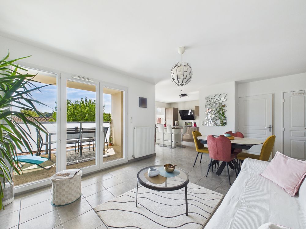 Vente Appartement Grand Appartement T3 de 72,30 m² avec garage double de 26m² Saint-symphorien-d'ozon