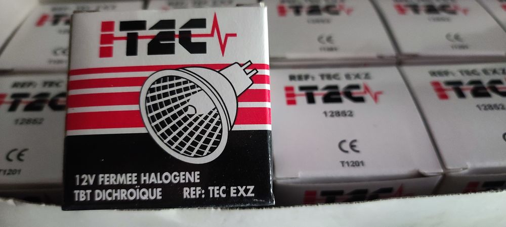 Lot d'ampoule Halog&egrave;ne dichro&iuml;que 12v 50 W Bricolage