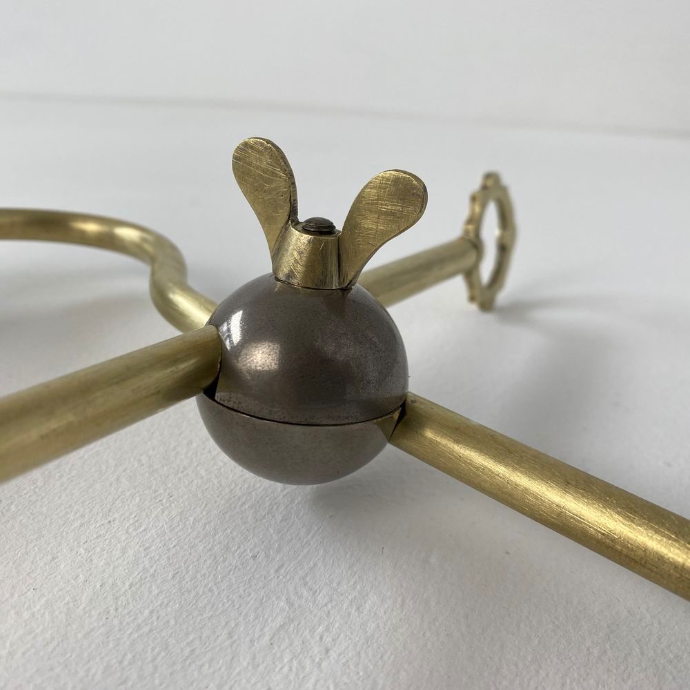 ANCIENNE LAMPE DE BUREAU VINTAGE "&nbsp;LE SUCCES PARIS&nbsp;"
D�coration