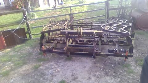 HERSE DE PRAIRIE �BOUSSEUSE 1000 Beaumesnil (27)