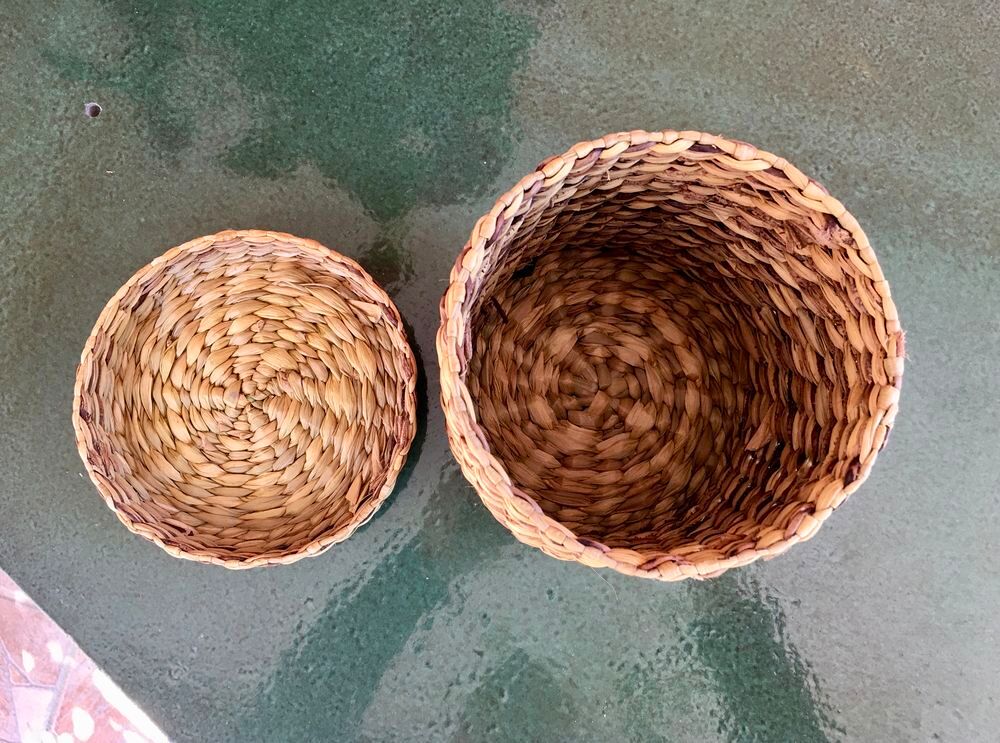 Bo&icirc;te en jonc de mer ; panier avec couvercle ; &Eacute;tat neuf Décoration