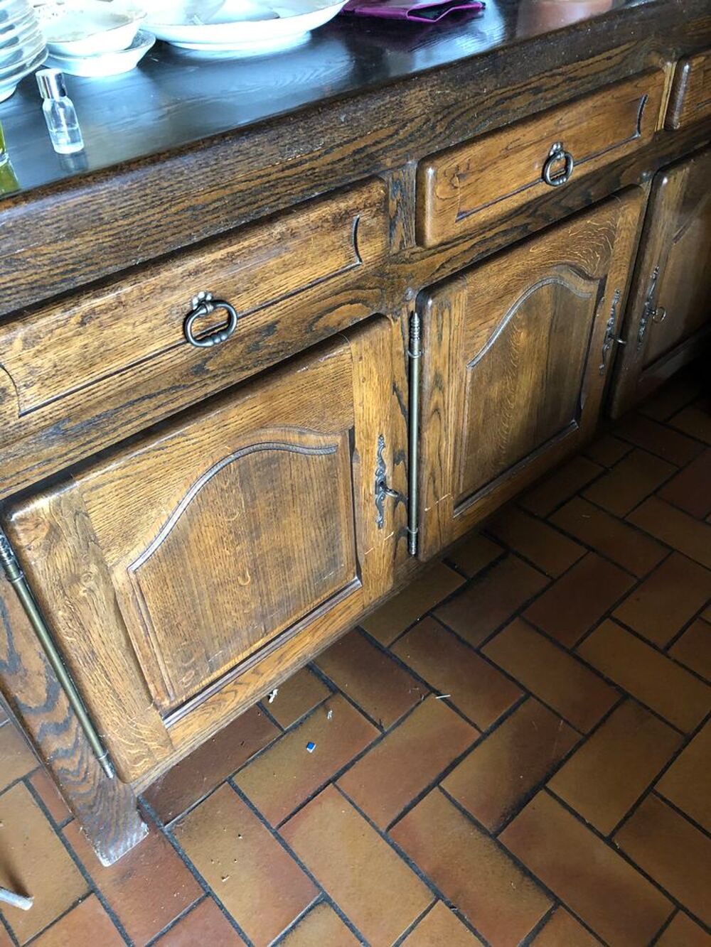 Ensemble table monast&egrave;re, 6 chaises et buffet bois massif Meubles
