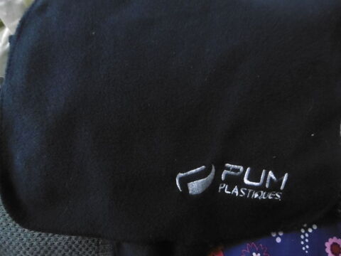 �charpe polaire bleue neuve 10 Villars-les-Dombes (01)