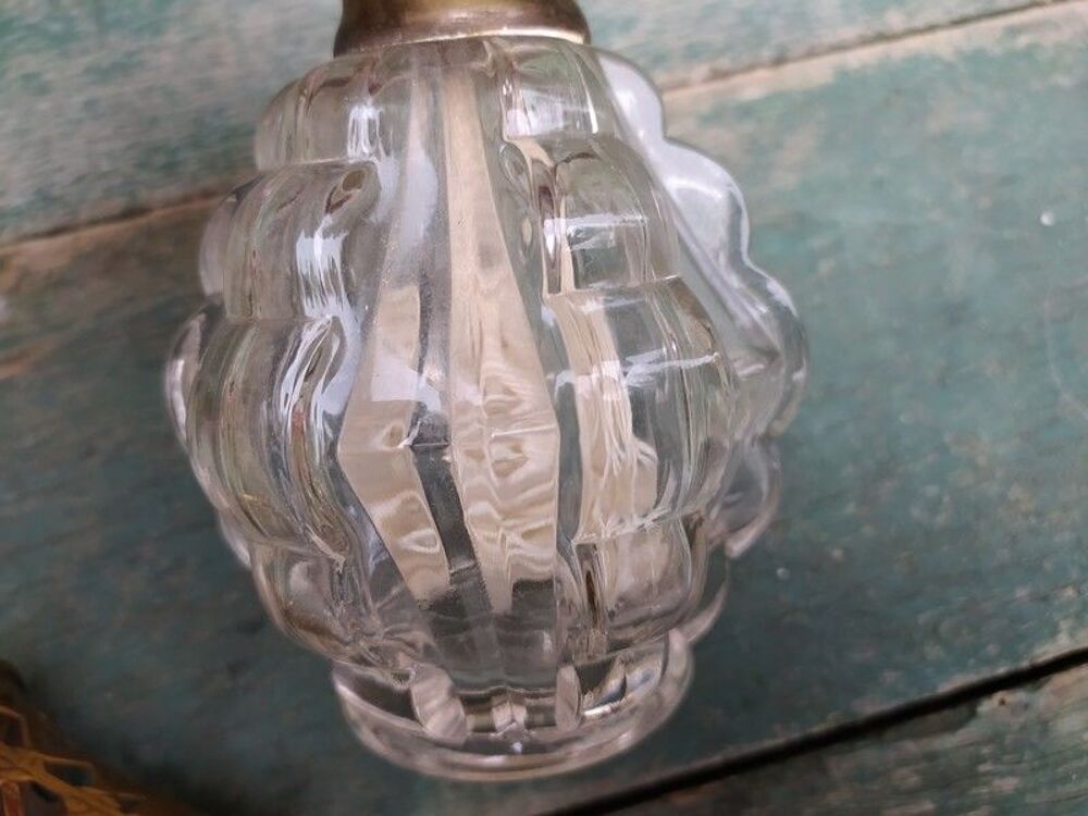 Ancienne lampe Berger Verre Moul&eacute; Laiton 