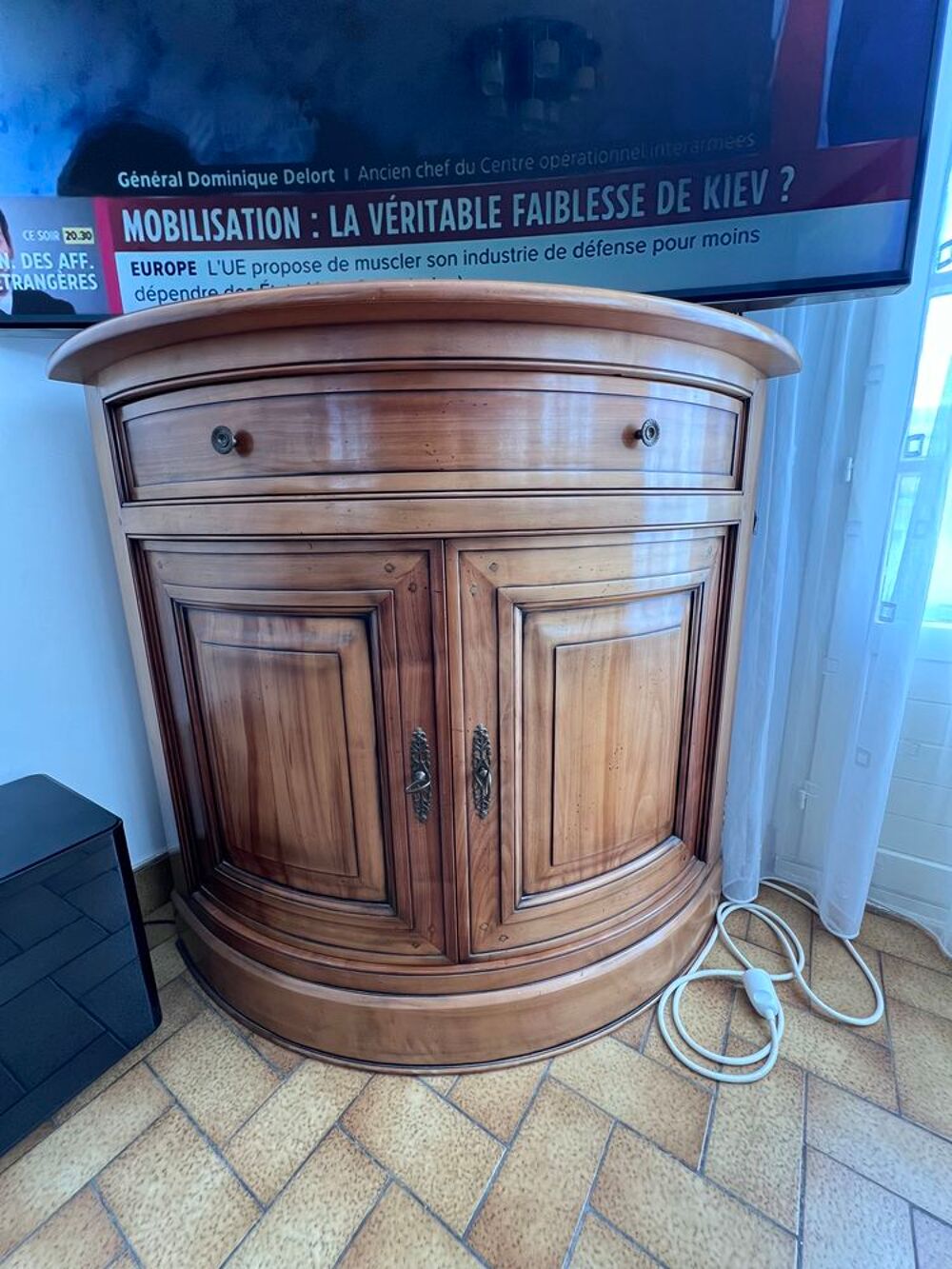 Commode d'angle Meubles