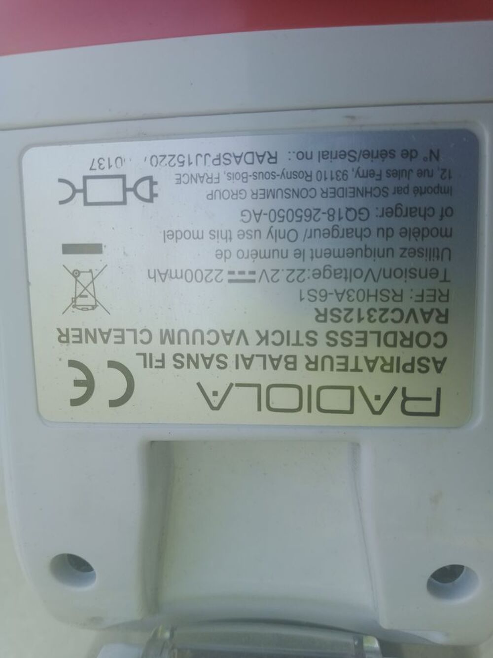 Aspirateur balai sans fil Electroménager