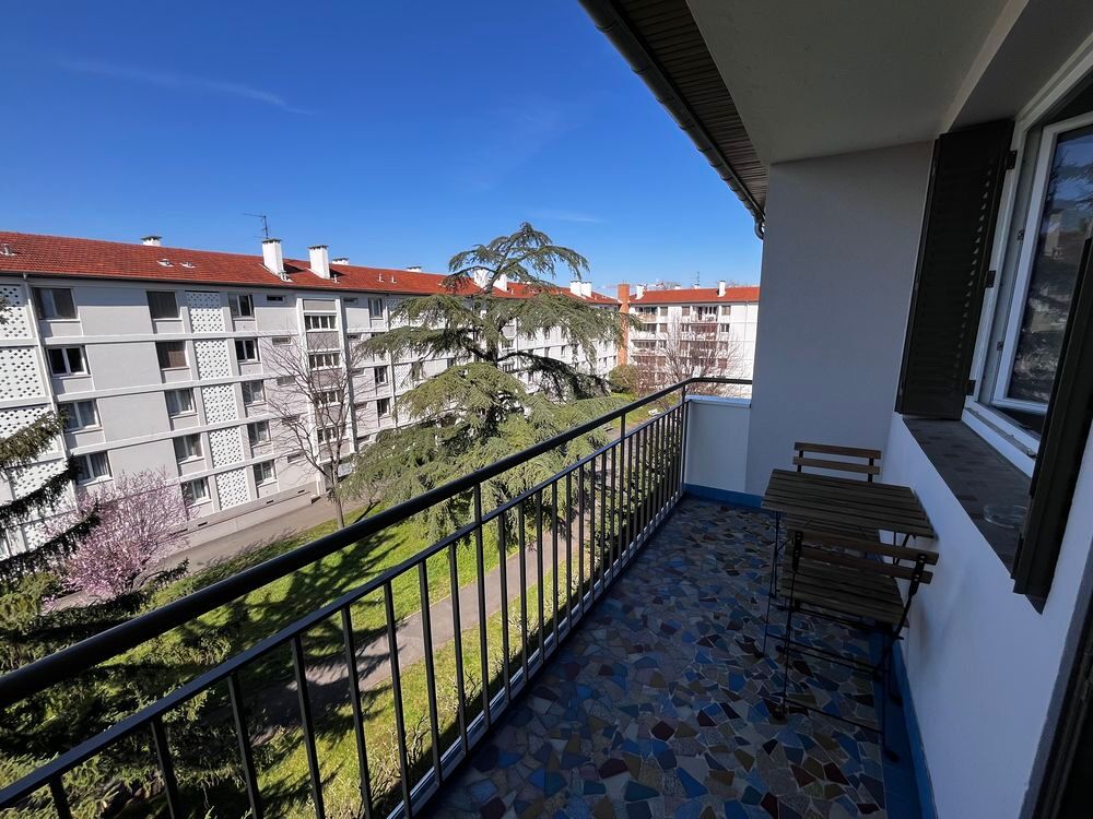 Location Chambre Chambre meublée dans très belle colocation - Lyon 8e Lyon 8