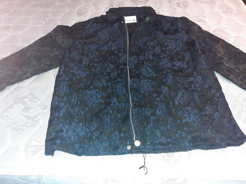 veste styl&eacute; neuf Vêtements