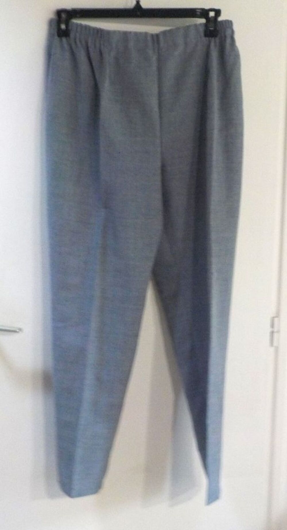 PANTALON GRIS VETISSIMO FEMME TAILLE 48/50 Vêtements